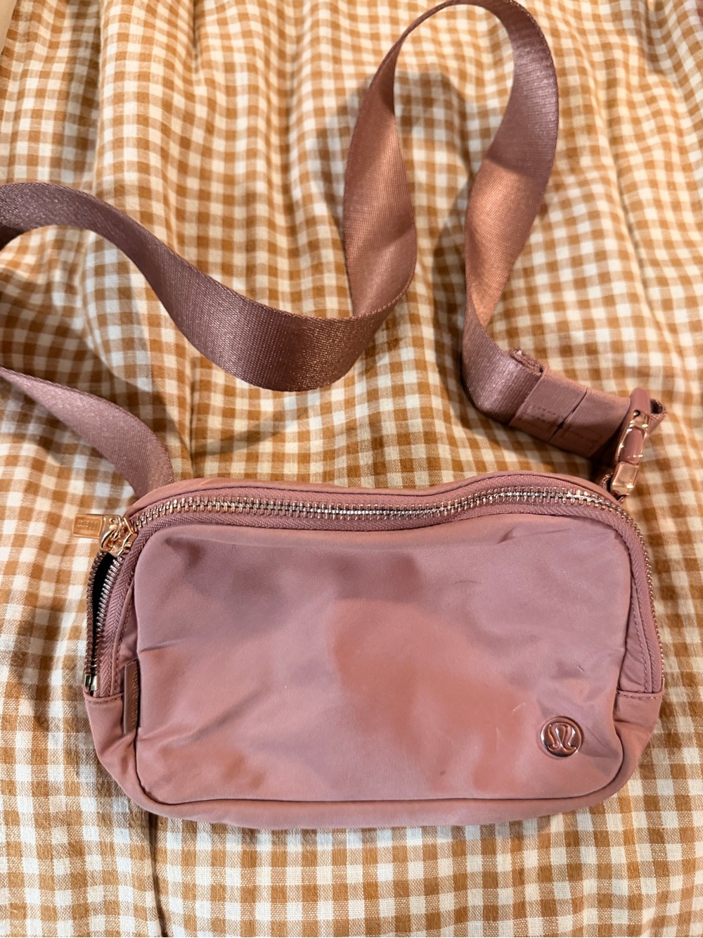 Lululemon Everywhere Belt Bag 1L VGUC